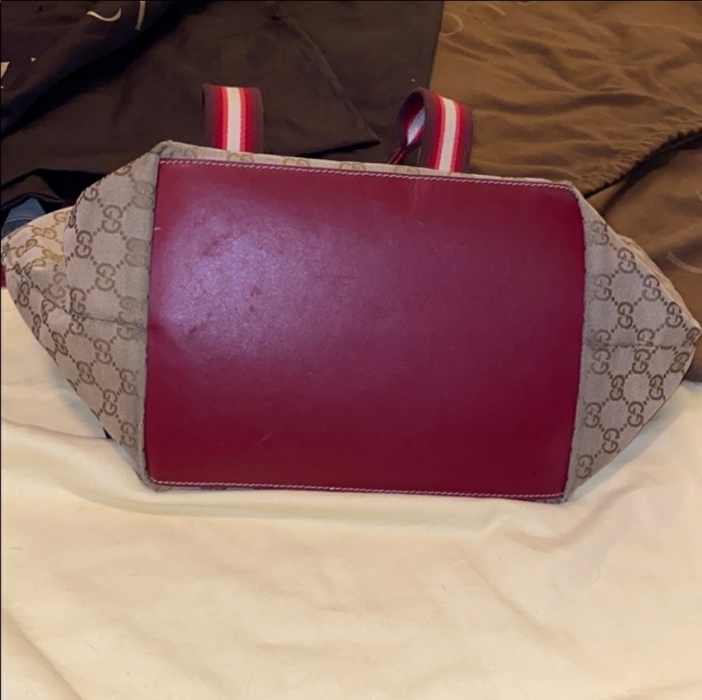 Gucci Bag - Picture 4 of 6